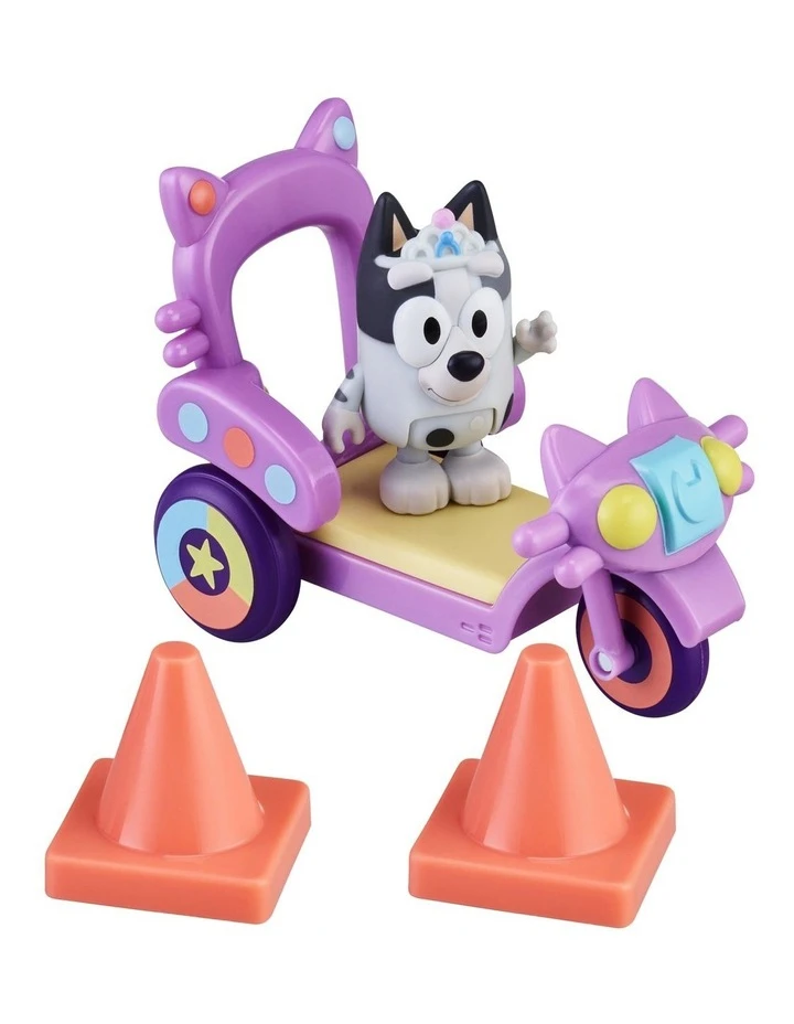 Bluey Figure & Vehicle Toy Pack 2 Bluey Figure & Vehicle Toy Pack - Image 2