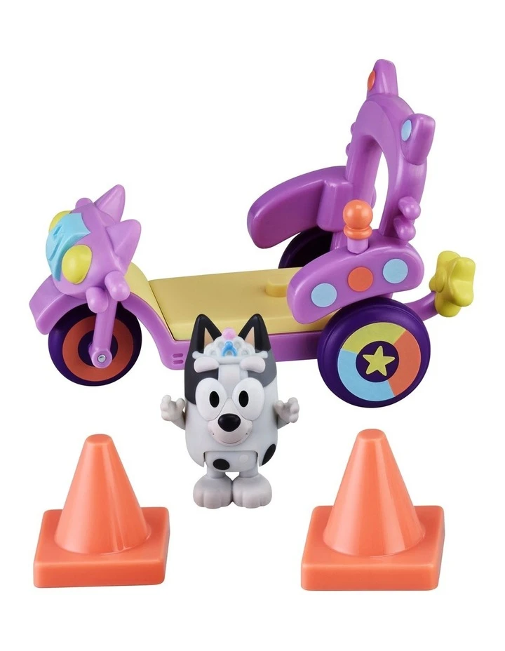Bluey Figure & Vehicle Toy Pack 3 Bluey Figure & Vehicle Toy Pack - Image 3