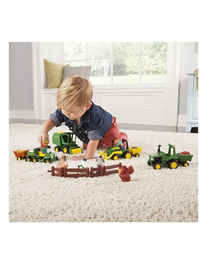 John Deere Fun On The Farm Play Set/Trucks/Trail/Toy/Kids/Children Game 24piece 3 John Deere Fun On The Farm Play Set/Trucks/Trail/Toy/Kids/Children Game 24piece - Image 3